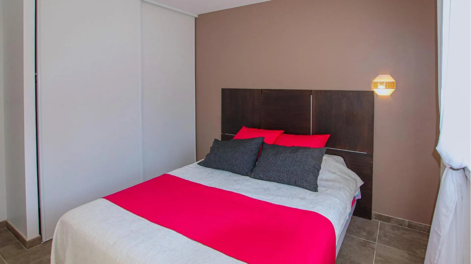 3 Bedroom Beautiful Home In Salavas 0*,